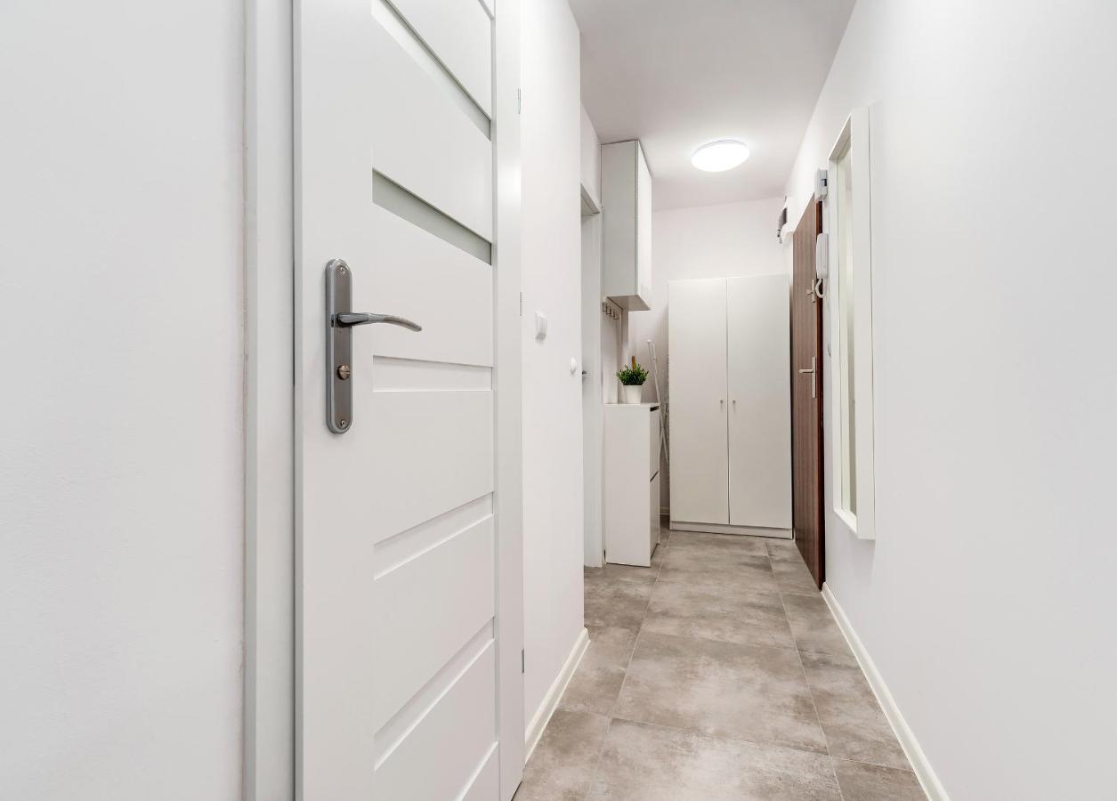 Ferienwohnung Pokoje Gdansk Zabianka - Bitwy Oliwskiej 15 Exterior foto